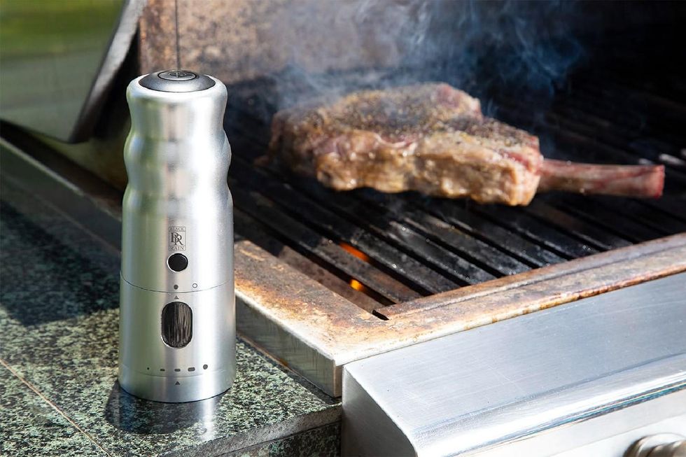 Black Rain Created the Perfect Rechargeable Pepper Mill - OutVoices